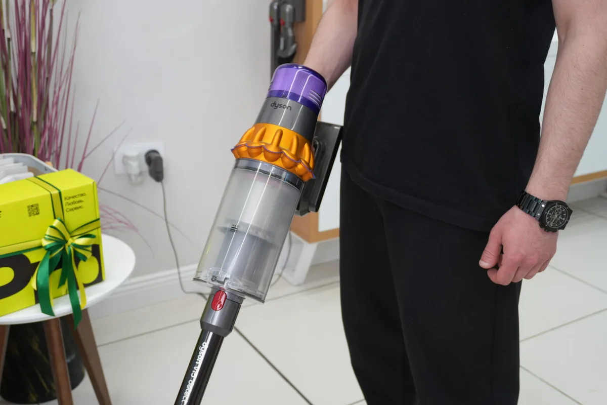 Купить пылесос Dyson в Сургуте