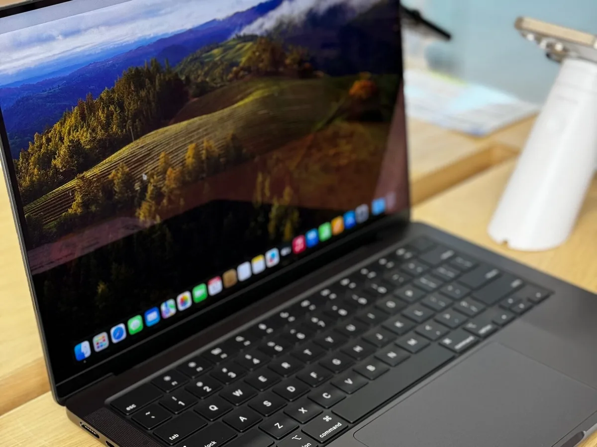 14-дюймовый MacBook Pro: Идеальное сочетание портативности