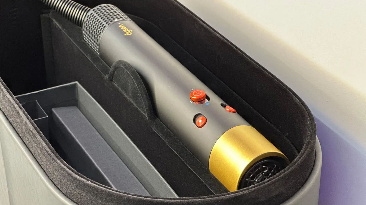 Фен Dyson Airwrap для укладки волос